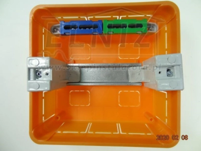 Rozdzielnica podtynkowa 1x6 modułów IP40 z zaciskami N+PE przezroczyste drzwiczki Elektro-Plast Opatówek SRp-6 2.1-13