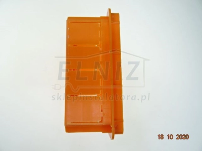 Puszka podtynkowa łączeniowa kwadratowa 160x160x70mm z deklem Elektro-Plast Opatówek Pp/t 7 11.7-138137