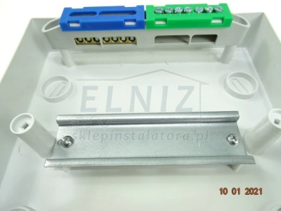 Rozdzielnica natynkowa 1x6 modułów IP40 z zaciskami N+PE przezroczyste drzwiczki Elektro-Plast Opatówek SRn-6 1.1-139