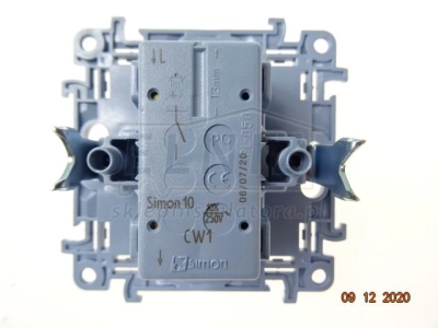 Łącznik świecznikowy podtynkowy biały Kontakt-Simon SIMON 10 CW5.01/11-153682