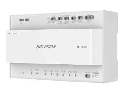 Zestaw wideofonowy 2-żyłowy IP Hikvision DS-KIS702Y: stacja zewnętrzna z kamerą 2MP 1 przycisk DS-KD8003Y-IME2 + mon